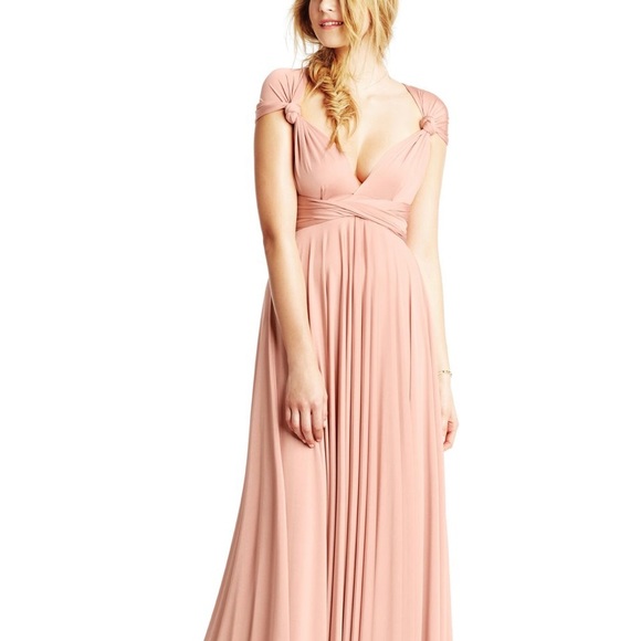 Twobirds Classic Ballgown in Blush - Picture 7 of 14